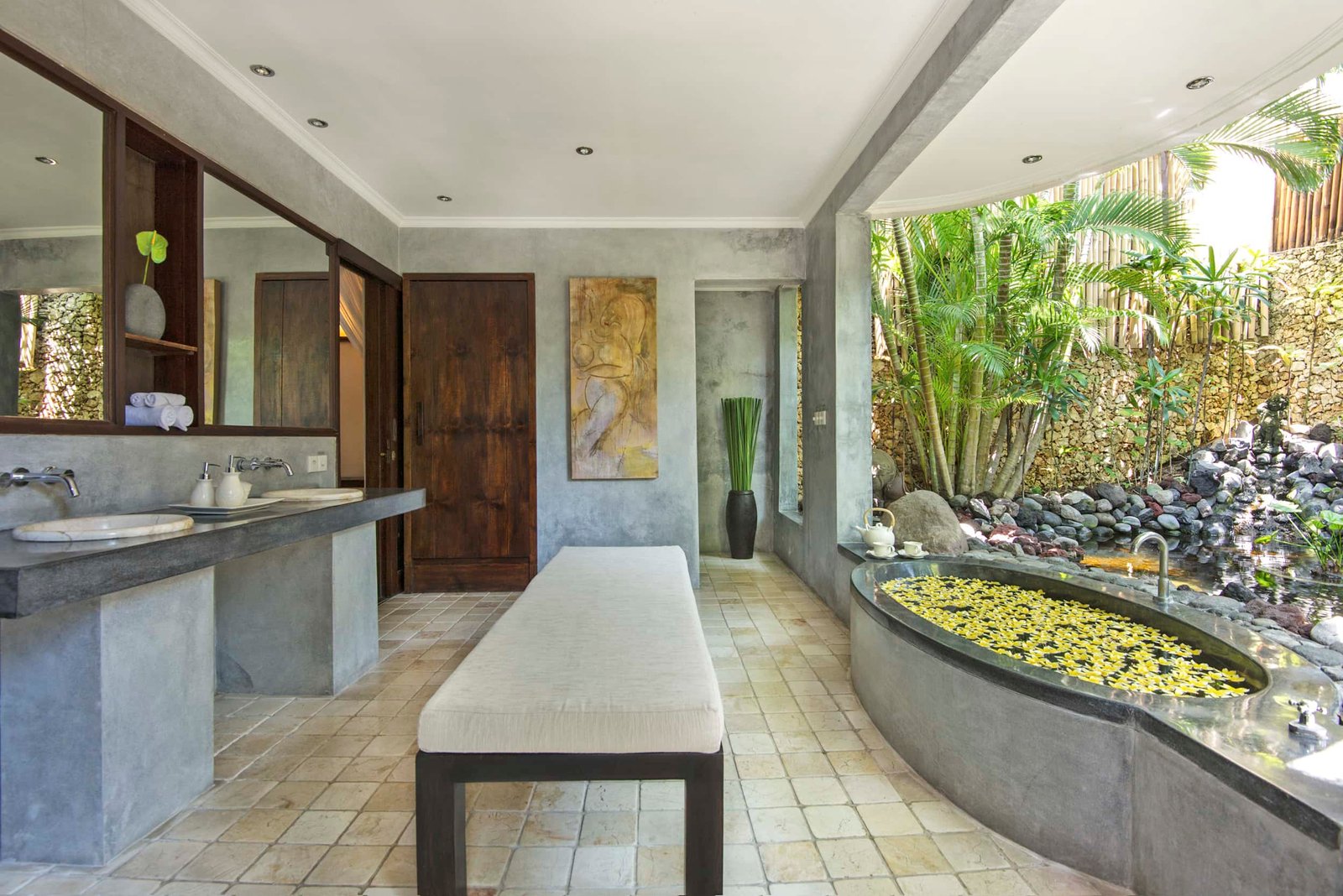 1-bedroom-luxury-private-villa-bathroom-v12