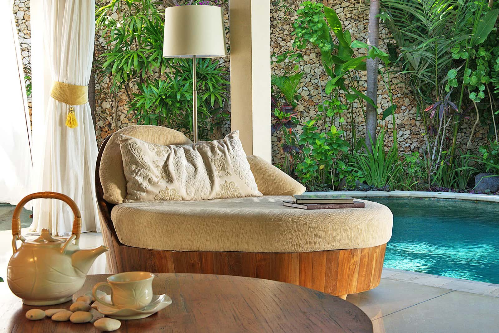 999-bali-seminyak-villa-kubu-2-bedroom-living-area-b-v999